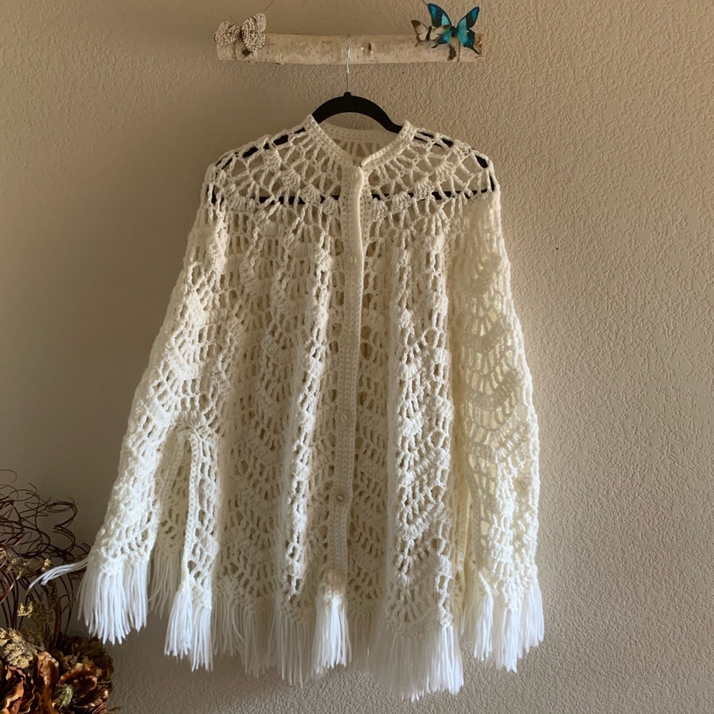 Handmade Vintage White Knit Crocheted Poncho